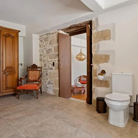 Premium In Historischem Stilaltbau Apartman *