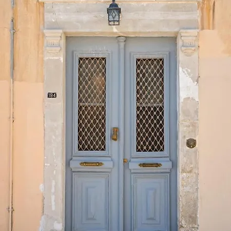 Premium In Historischem Stilaltbau *